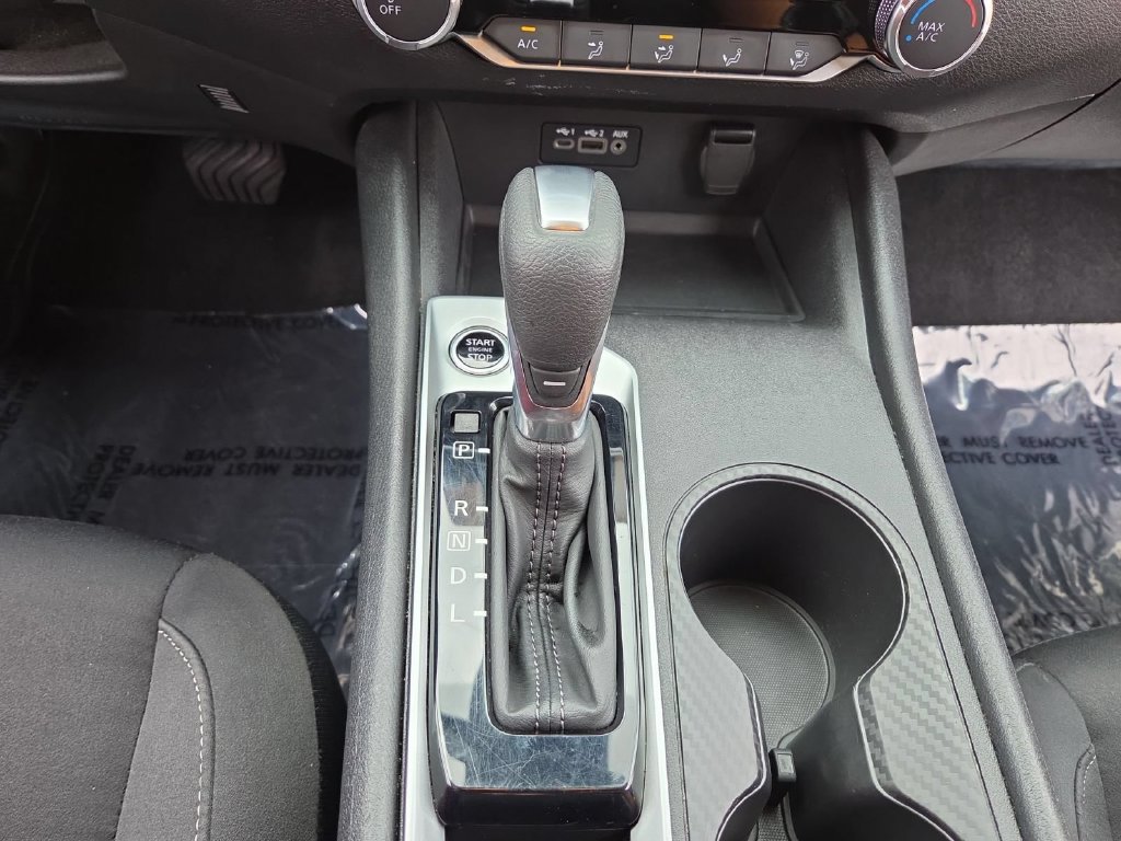 Used 2025 Nissan Altima 2.5 SV FWD image 25