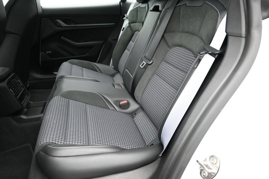 Certified 2025 Porsche Taycan 4S AWD/4WD image 16