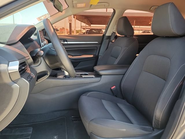 Used 2022 Nissan Altima 2.5 SV FWD image 12