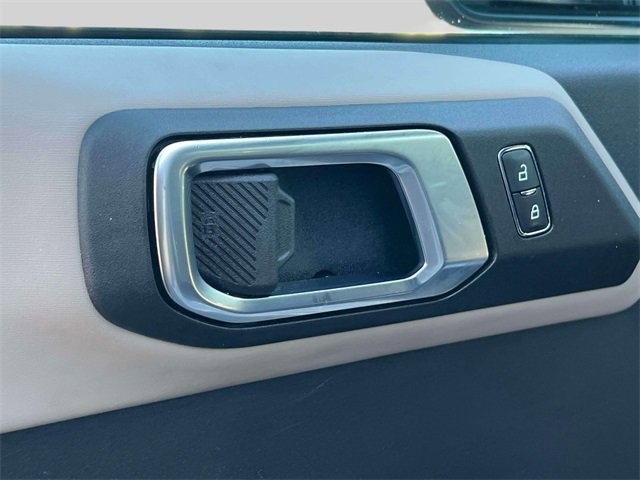 Used 2022 Ford Bronco Wildtrak image 21