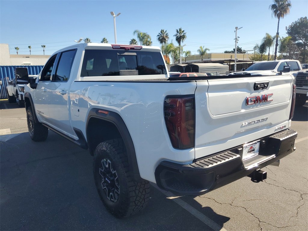 New 2026 GMC Sierra 2500 AT4X image 3