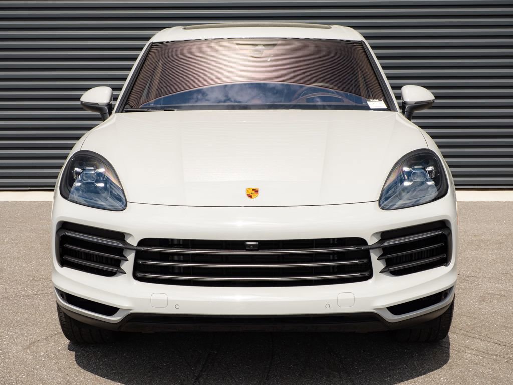 Certified 2023 Porsche Cayenne Platinum Edition image 37