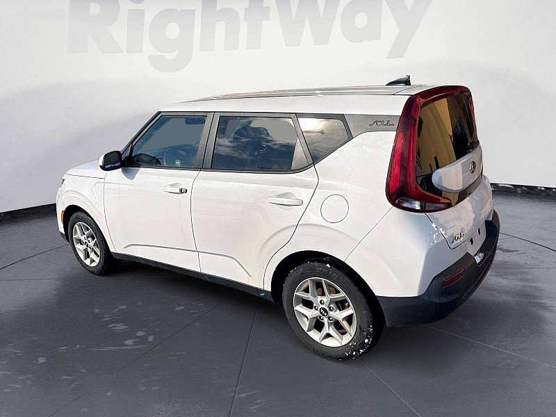 Used 2020 Kia Soul S FWD image 3