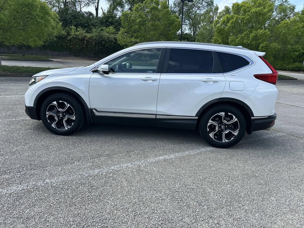 Used 2019 Honda CR-V Touring image 4