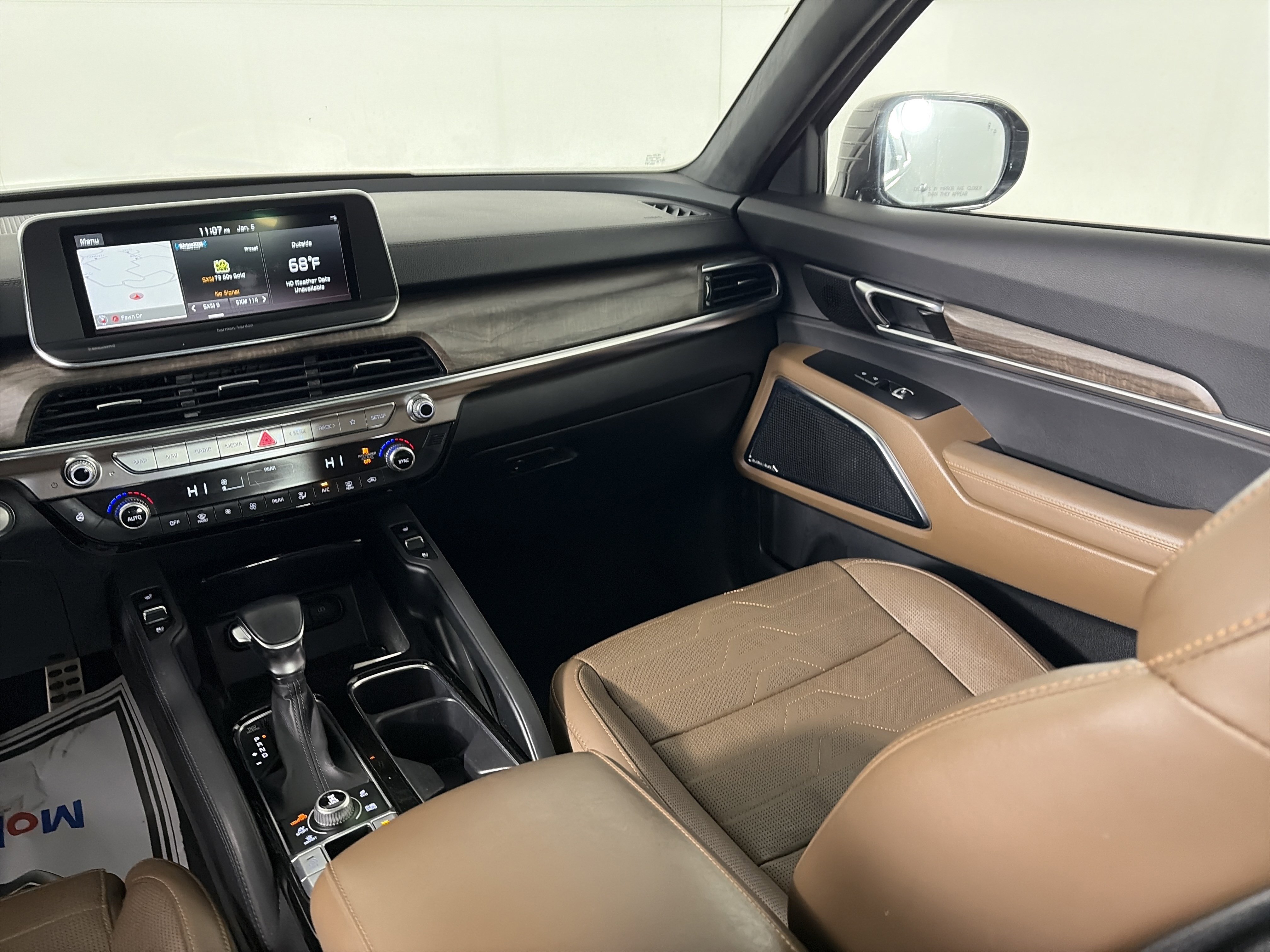 Used 2020 Kia Telluride SX w/ SX Prestige Package image 44