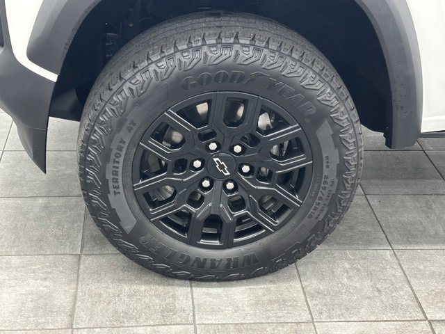 Used 2023 Chevrolet Colorado Trail Boss w/ Technology Package image 6