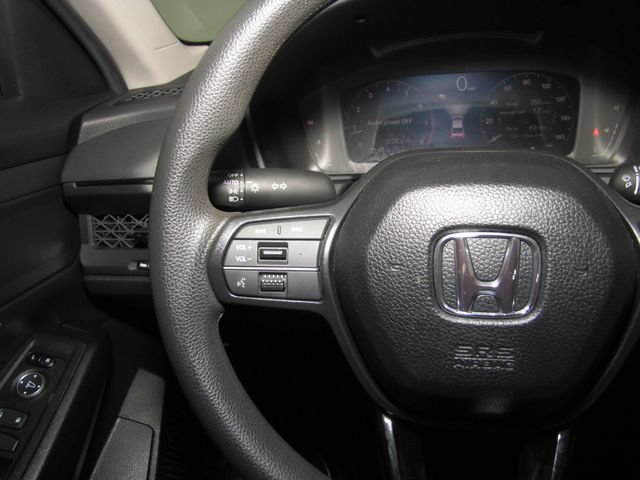 Used 2025 Honda Accord LX image 5