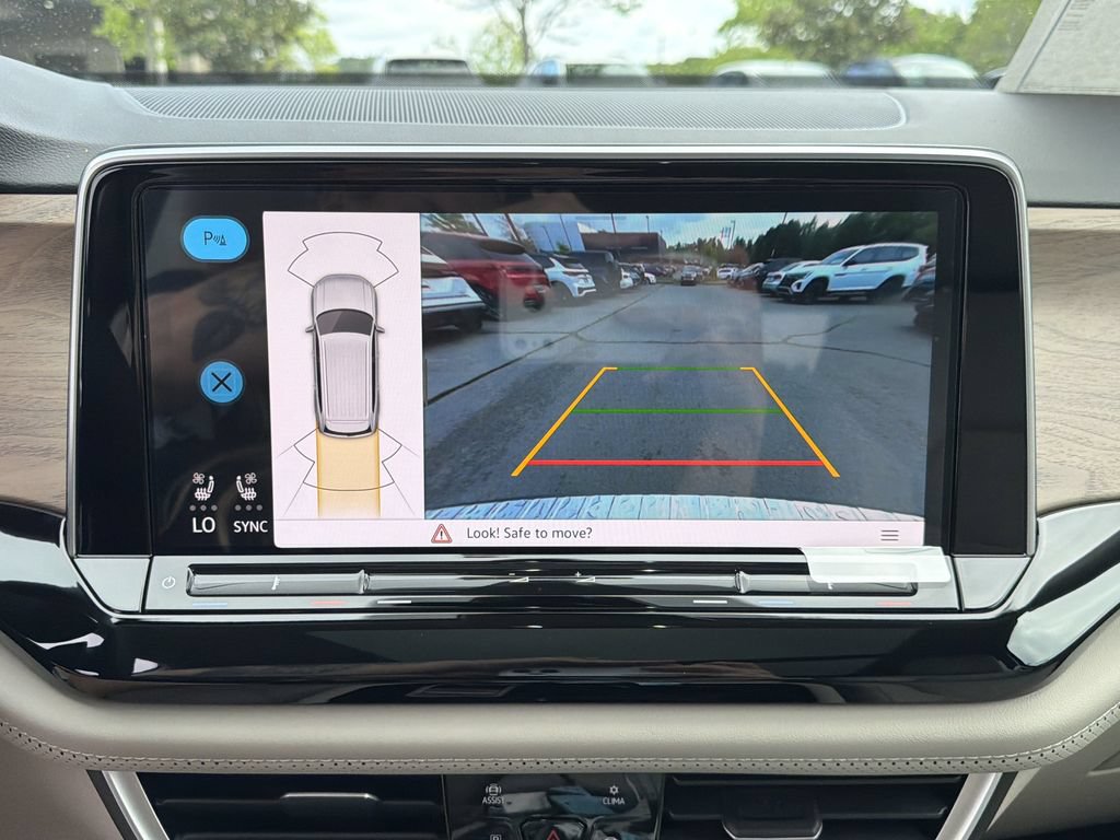 New 2026 Volkswagen Atlas SE FWD image 29