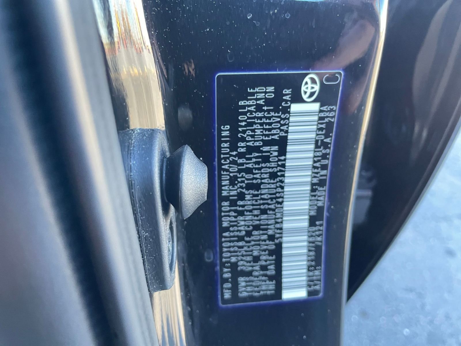 Used 2025 Toyota Corolla LE image 29