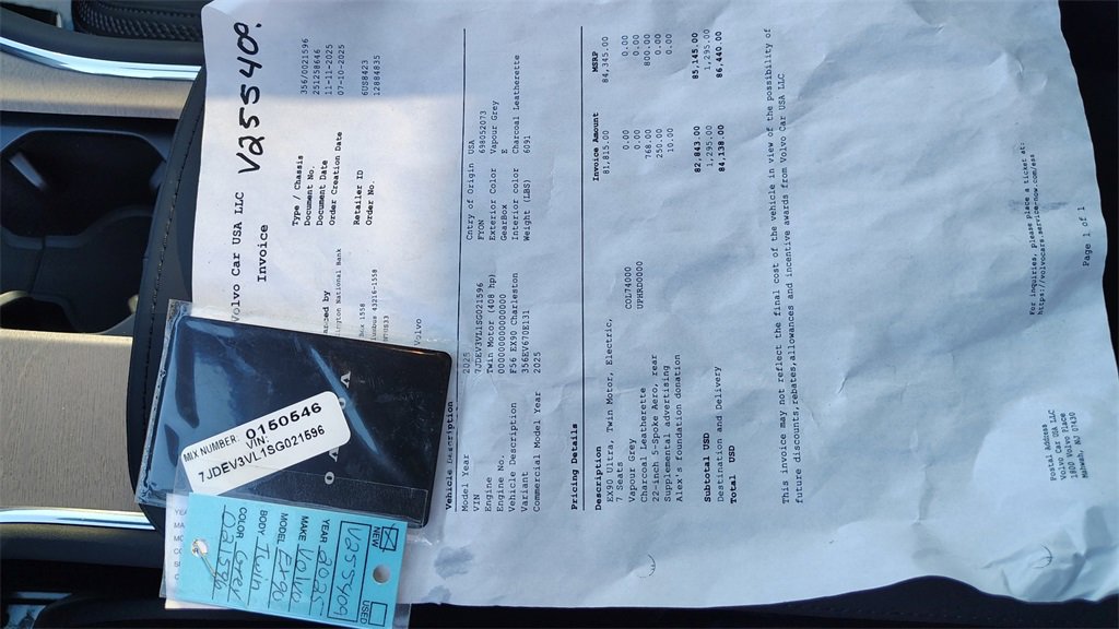 New 2025 Volvo EX90 Ultra image 24