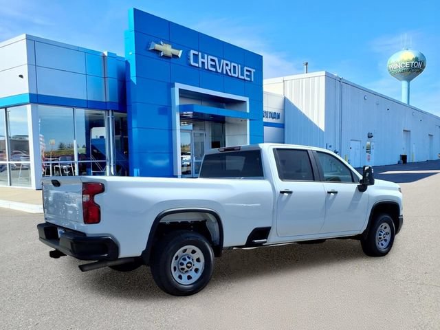 Used 2025 Chevrolet Silverado 3500 W/T AWD/4WD image 3
