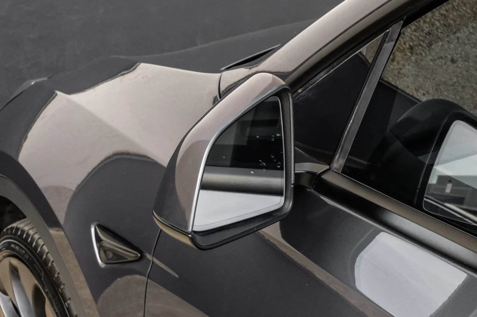 Used 2023 Tesla Model Y Long Range AWD/4WD image 42