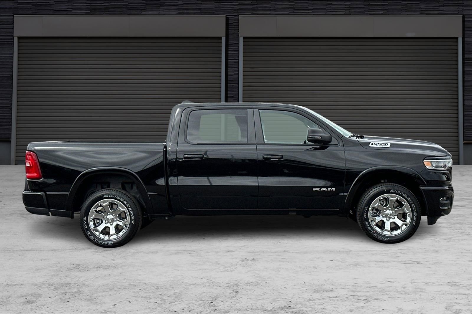 New 2025 RAM 1500 Big Horn AWD/4WD image 3