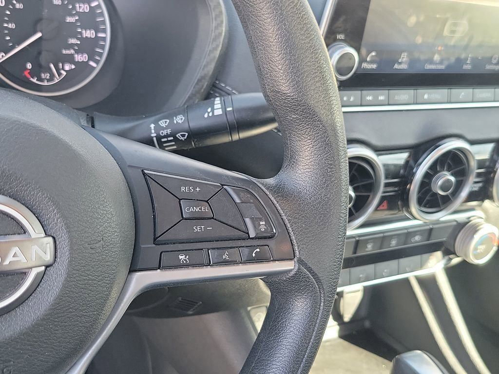 Used 2024 Nissan Sentra SV FWD image 23