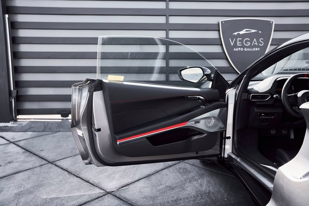 Used 2026 Lotus Emira RWD image 27
