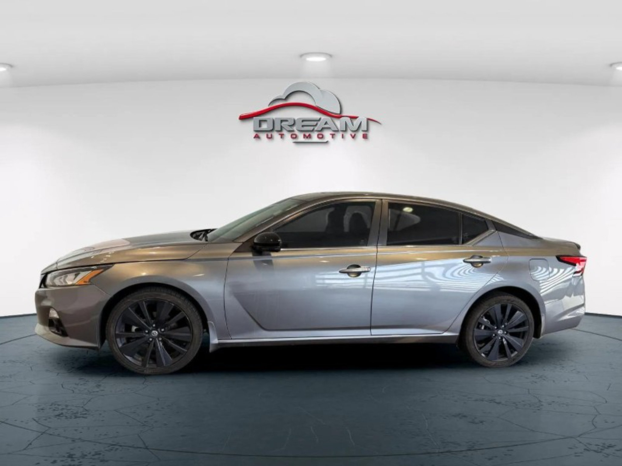Used 2022 Nissan Altima 2.5 SR w/ Midnight Edition Package AWD/4WD image 20