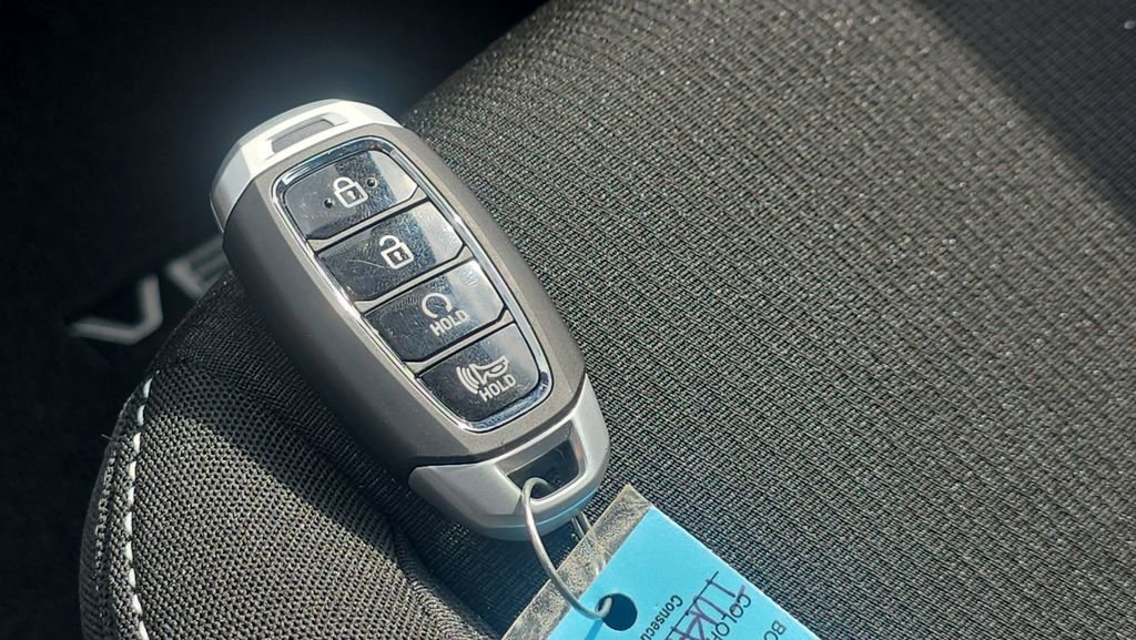 New 2026 Hyundai Venue SEL FWD image 30