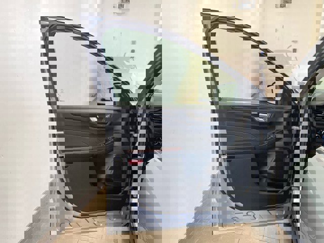 Used 2022 Ford Escape SEL w/ SEL Stealth AWD Package image 15