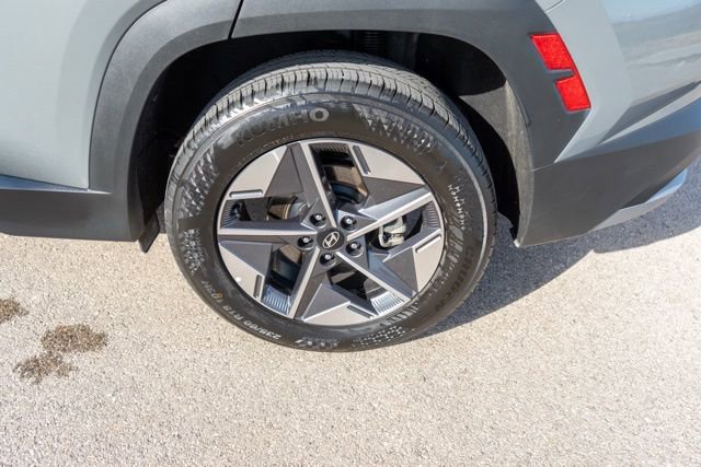 Used 2026 Hyundai Tucson SEL image 13