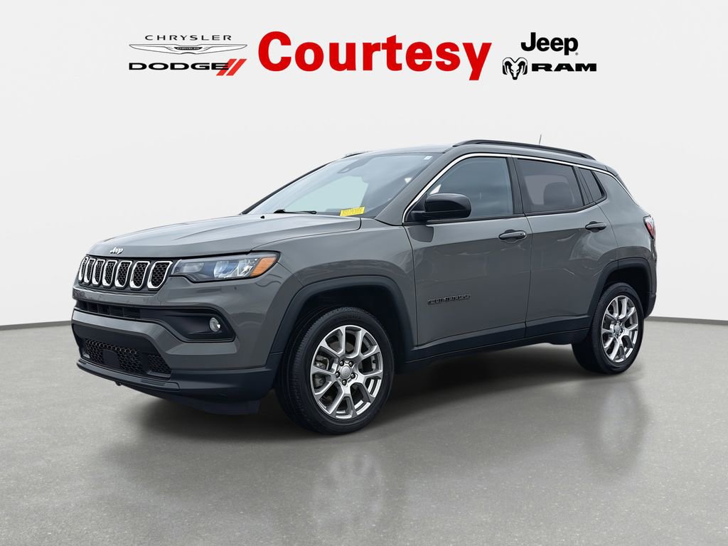 Certified 2023 Jeep Compass Latitude image 7
