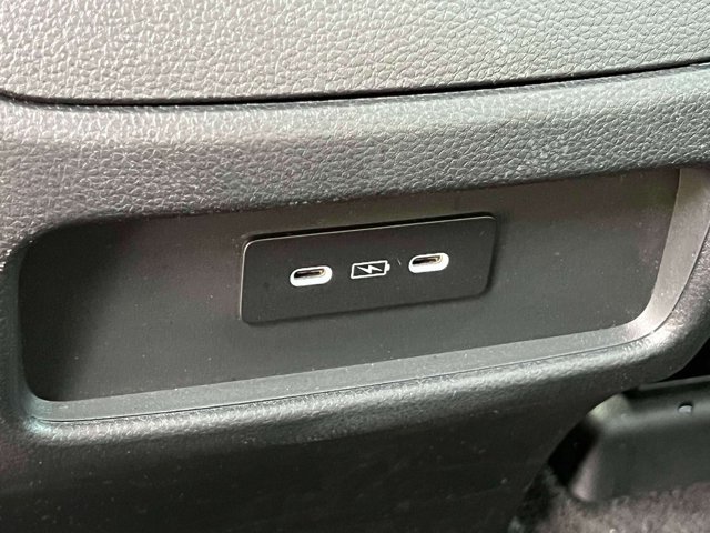 Used 2024 Honda Pilot LX image 19