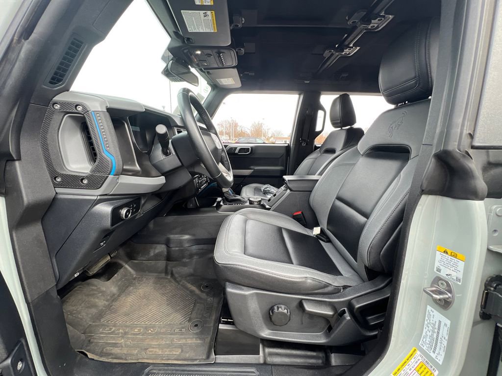 Used 2023 Ford Bronco Black Diamond image 24