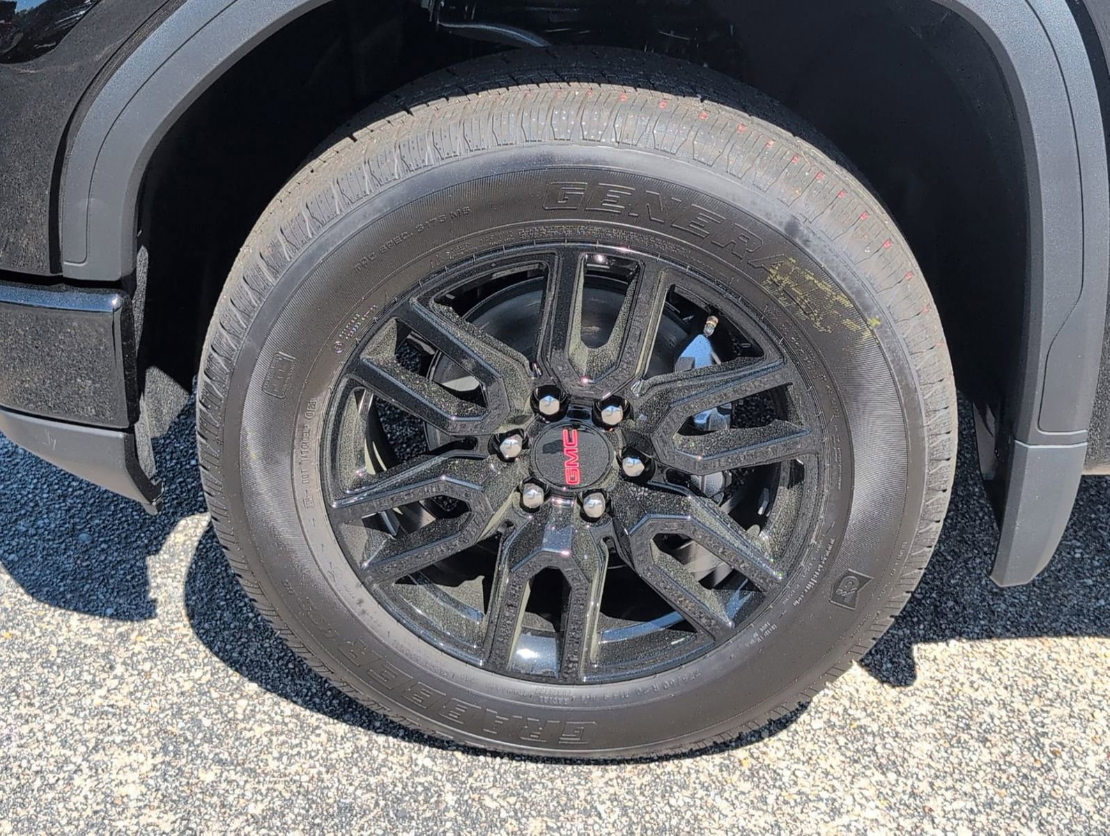 New 2026 GMC Sierra 1500 Elevation image 11