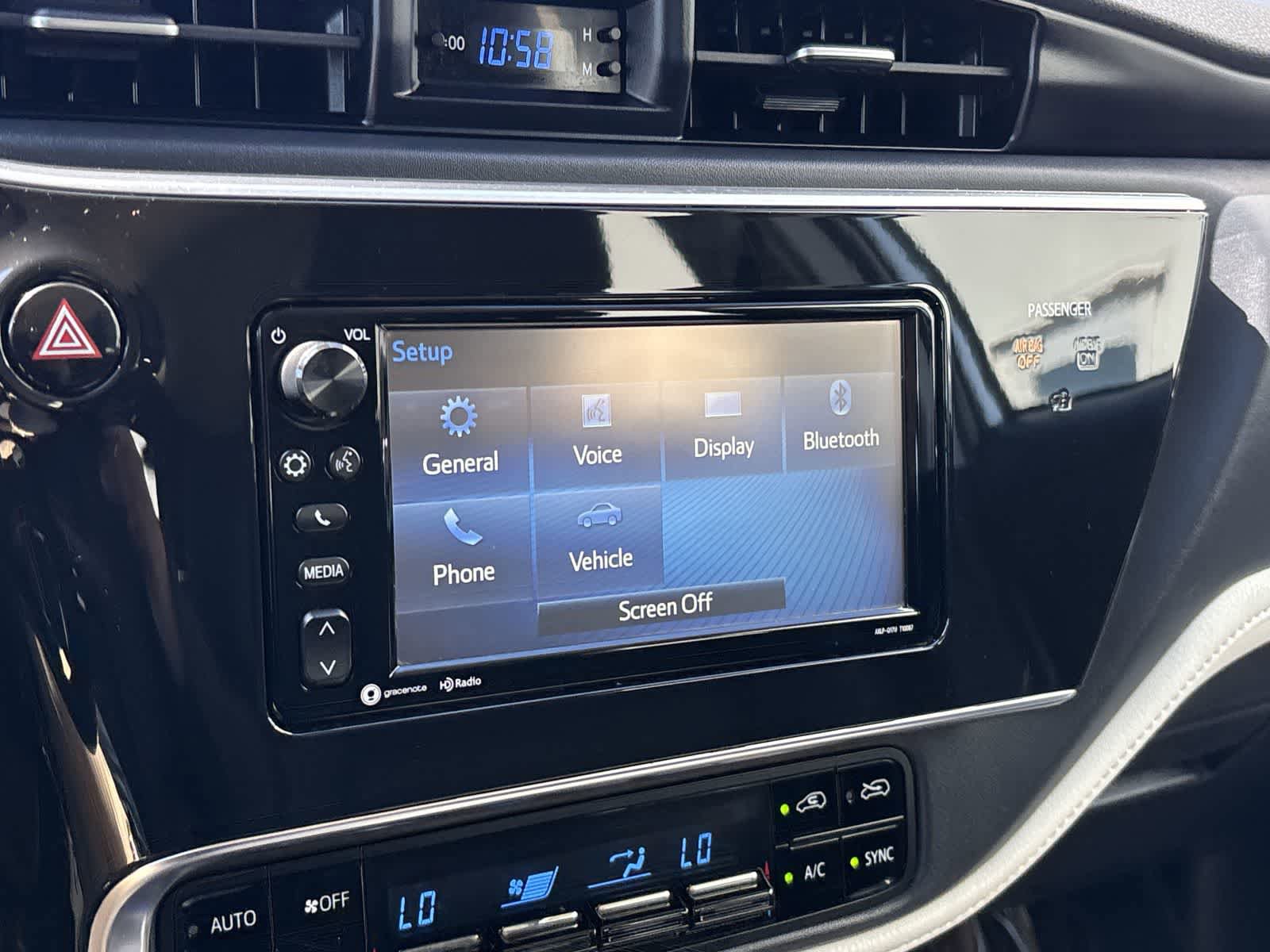 Used 2018 Toyota Corolla iM FWD image 18