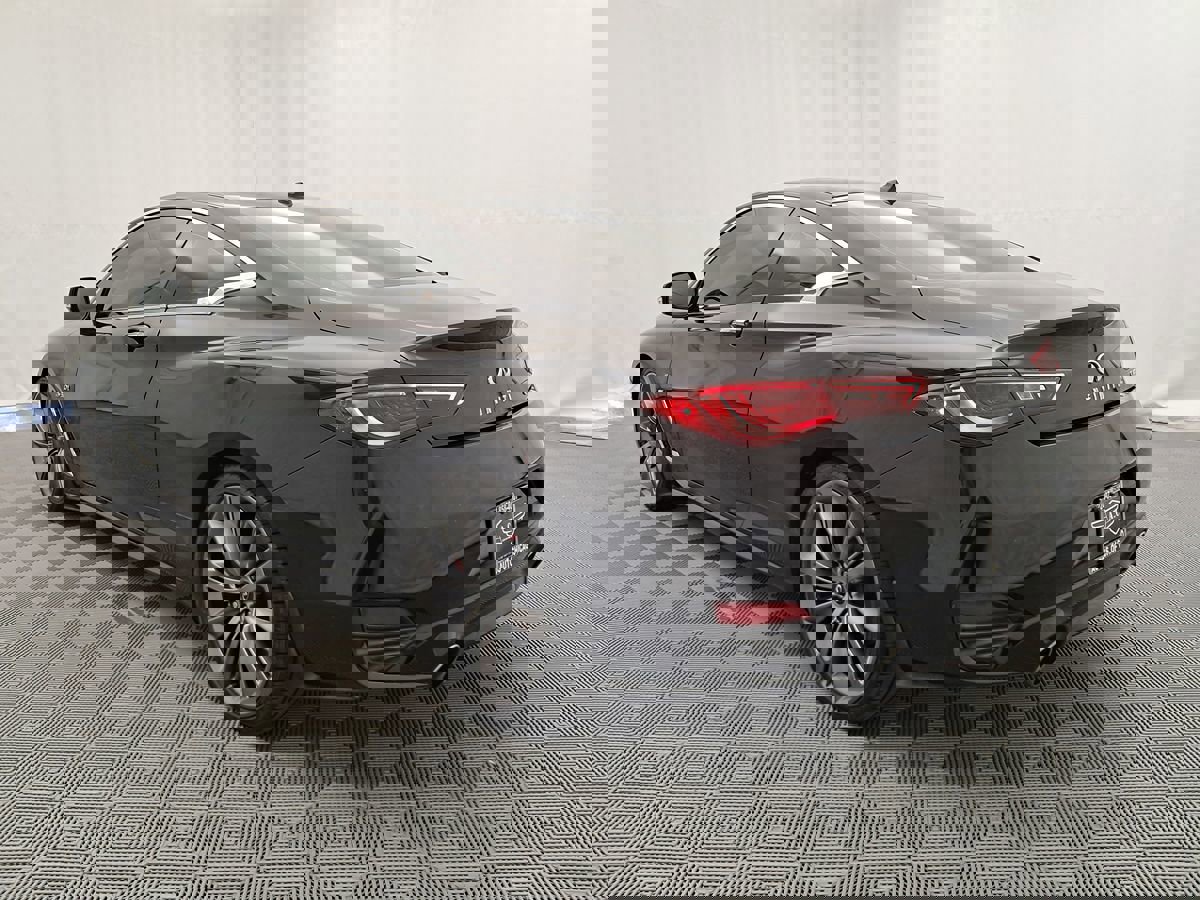 Used 2018 INFINITI Q60 Red Sport 400 image 4