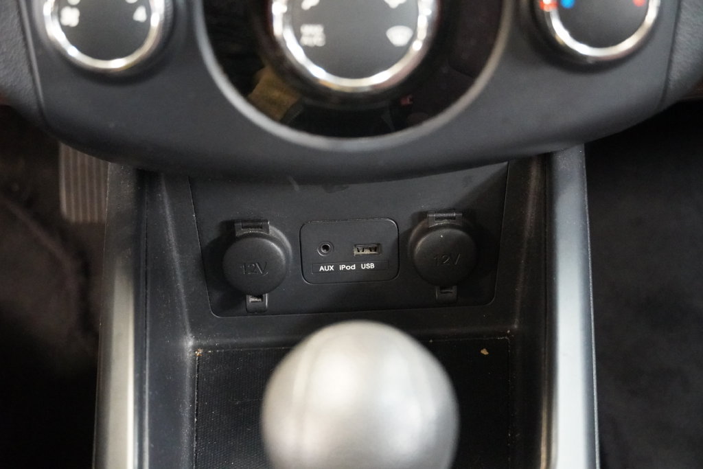 Used 2010 Kia Forte EX FWD image 15