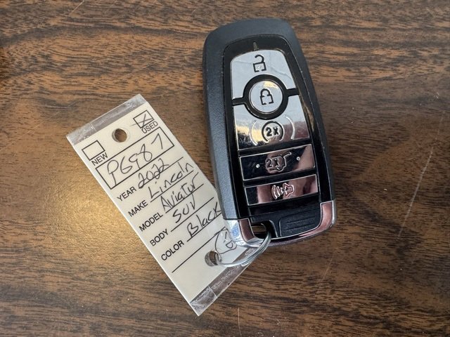 Used 2022 Lincoln Aviator Reserve w/ Elements Package Plus image 28