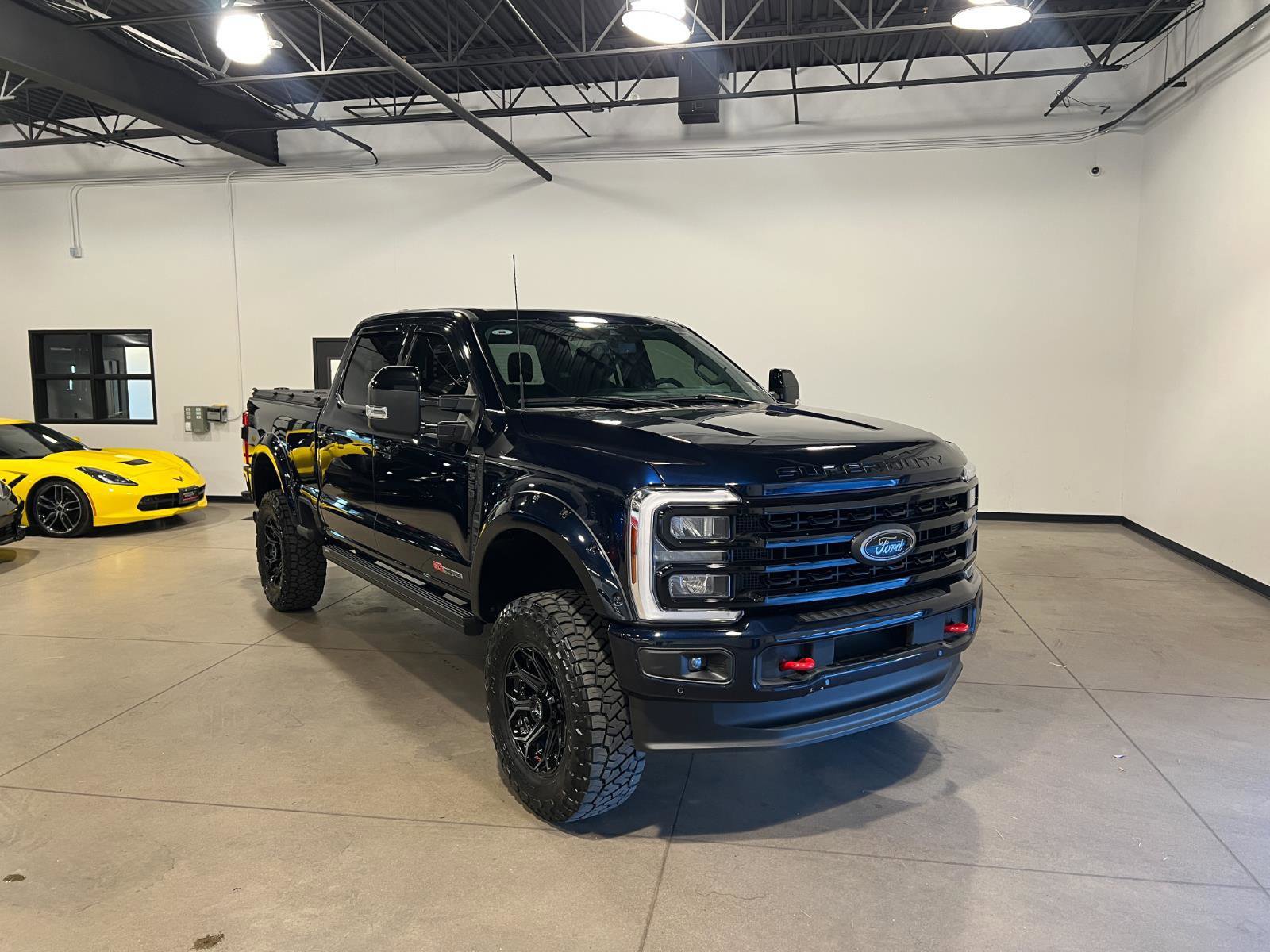 Used 2024 Ford F350 Lariat w/ Lariat Ultimate Package image 1