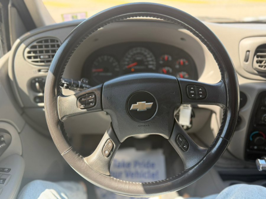 Used 2007 Chevrolet TrailBlazer LT image 17
