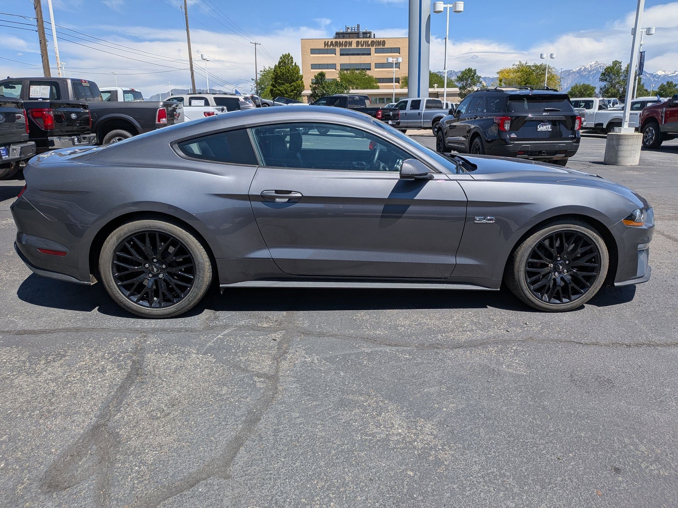 Used 2021 Ford Mustang GT Premium w/ GT Performance Package RWD image 2