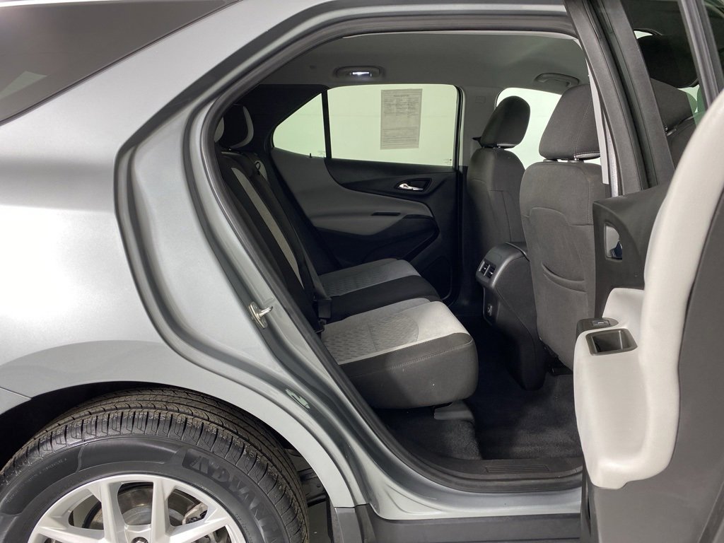 Used 2023 Chevrolet Equinox LT image 37