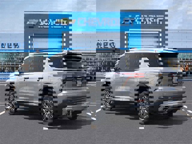 New 2026 Chevrolet Traverse LT w/ LPO, Floor Liner Package image 3