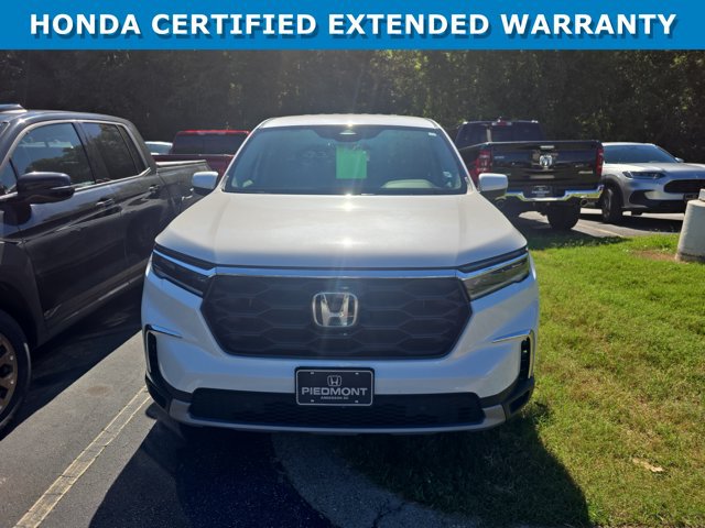 Used 2025 Honda Pilot EX-L image 3