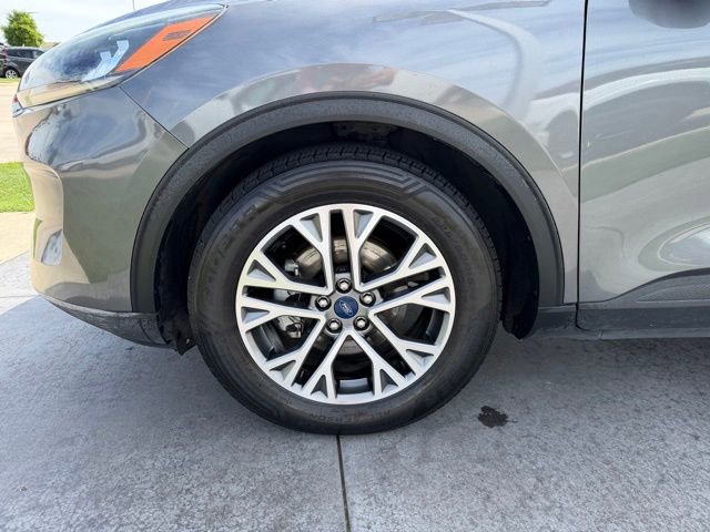 Used 2022 Ford Escape SEL w/ Technology Package image 4