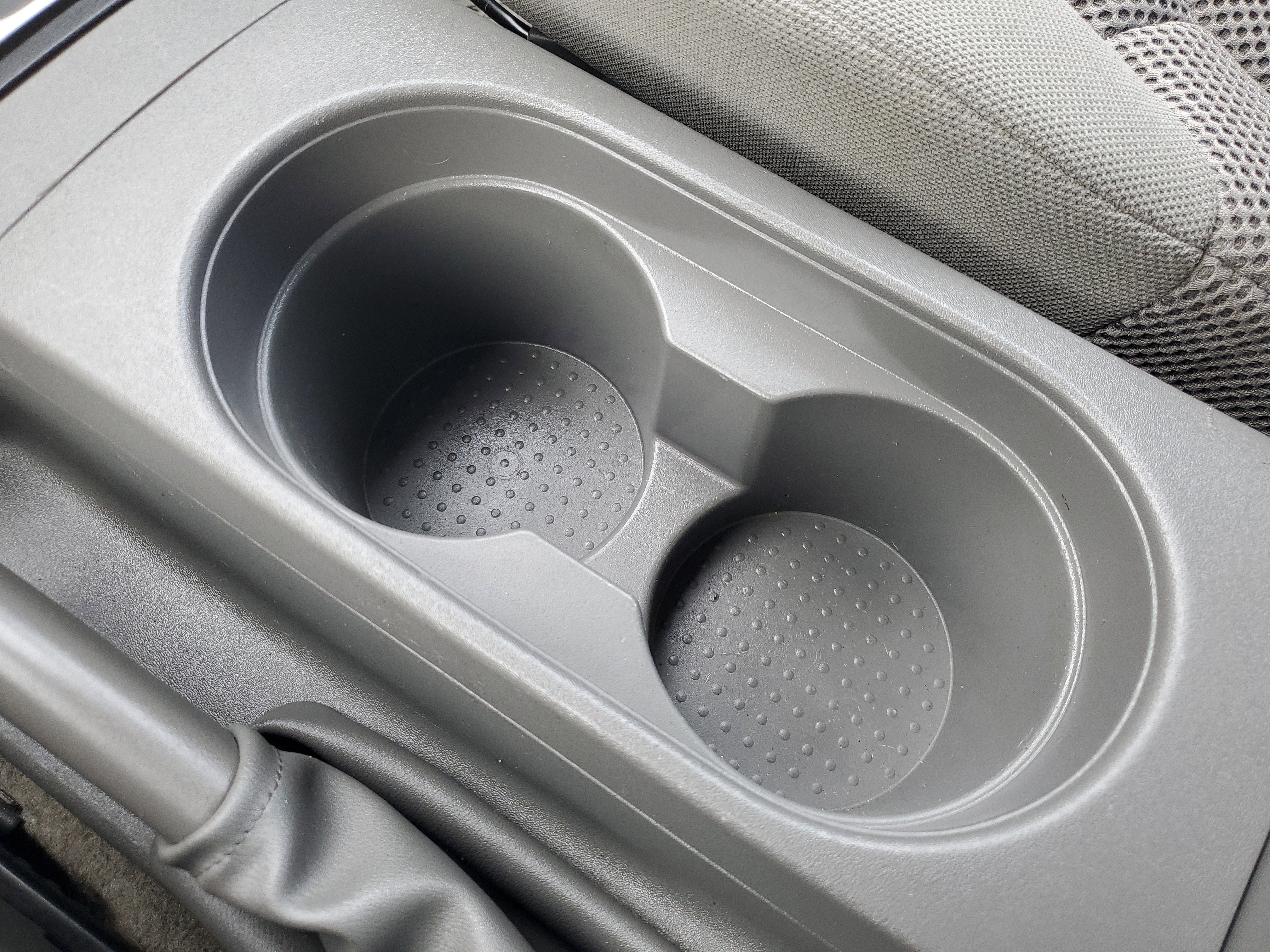 Used 2011 Nissan Frontier SV image 24