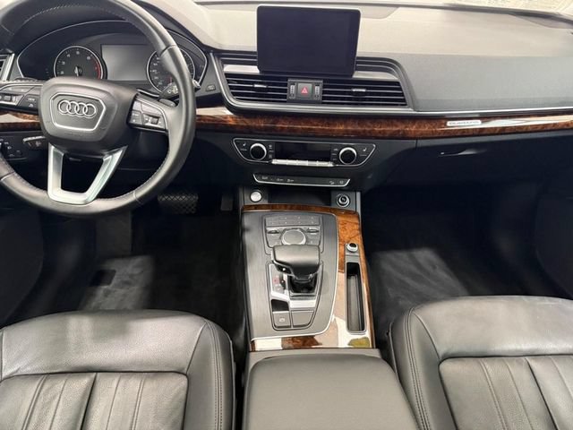 Used 2018 Audi Q5 2.0T Premium w/ Convenience Package AWD/4WD image 9