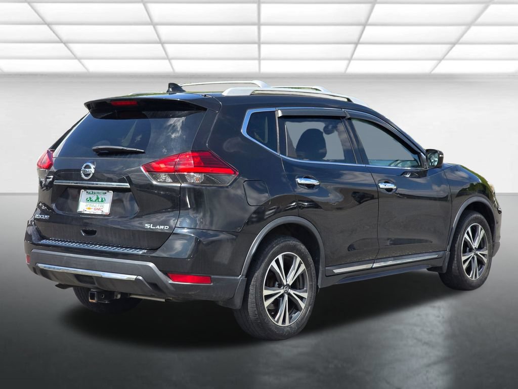 Used 2017 Nissan Rogue SL w/ SL Premium Package AWD/4WD image 17