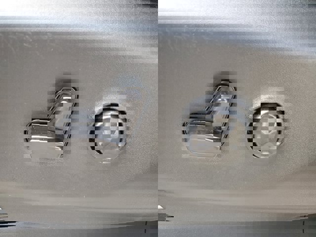 Used 2024 Chrysler Pacifica Select image 14