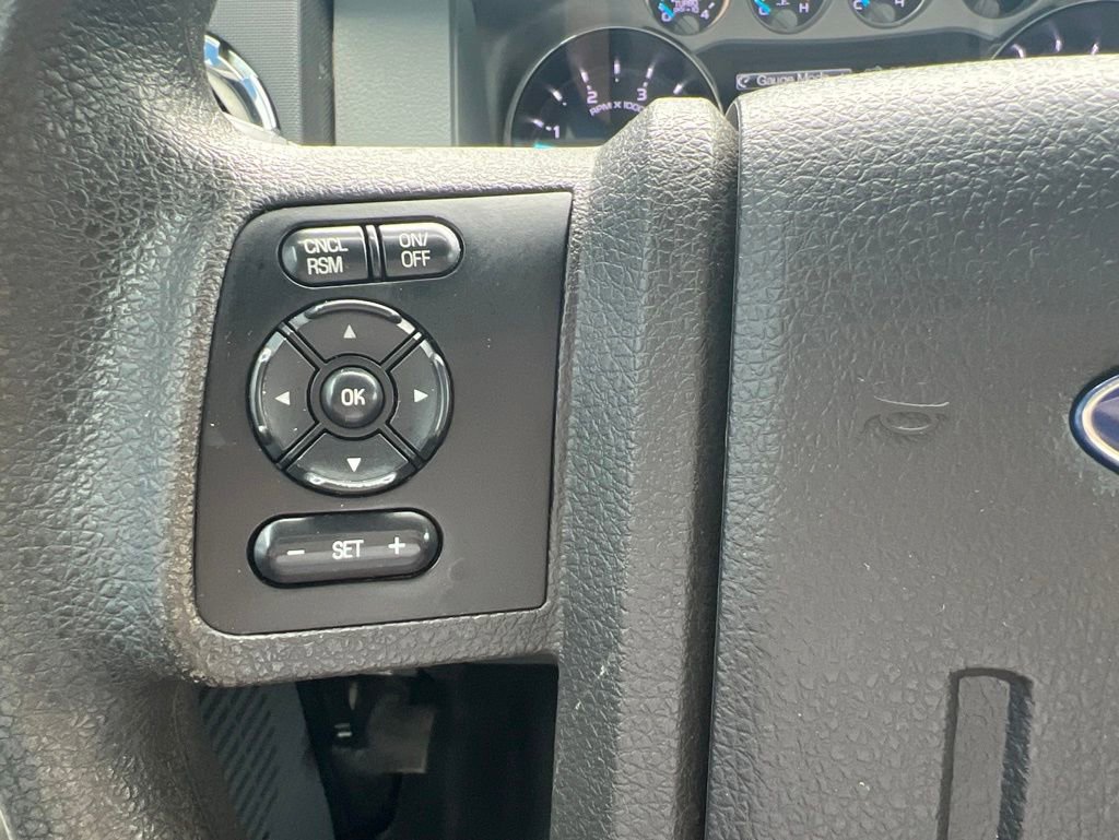Used 2016 Ford F250 XLT w/ XLT Premium Package AWD/4WD image 26