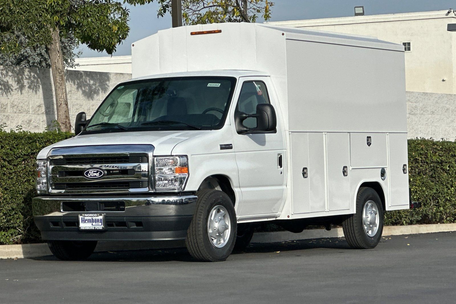 New 2026 Ford E-350 and Econoline 350 Super Duty w/ Power Equipment Group image 8
