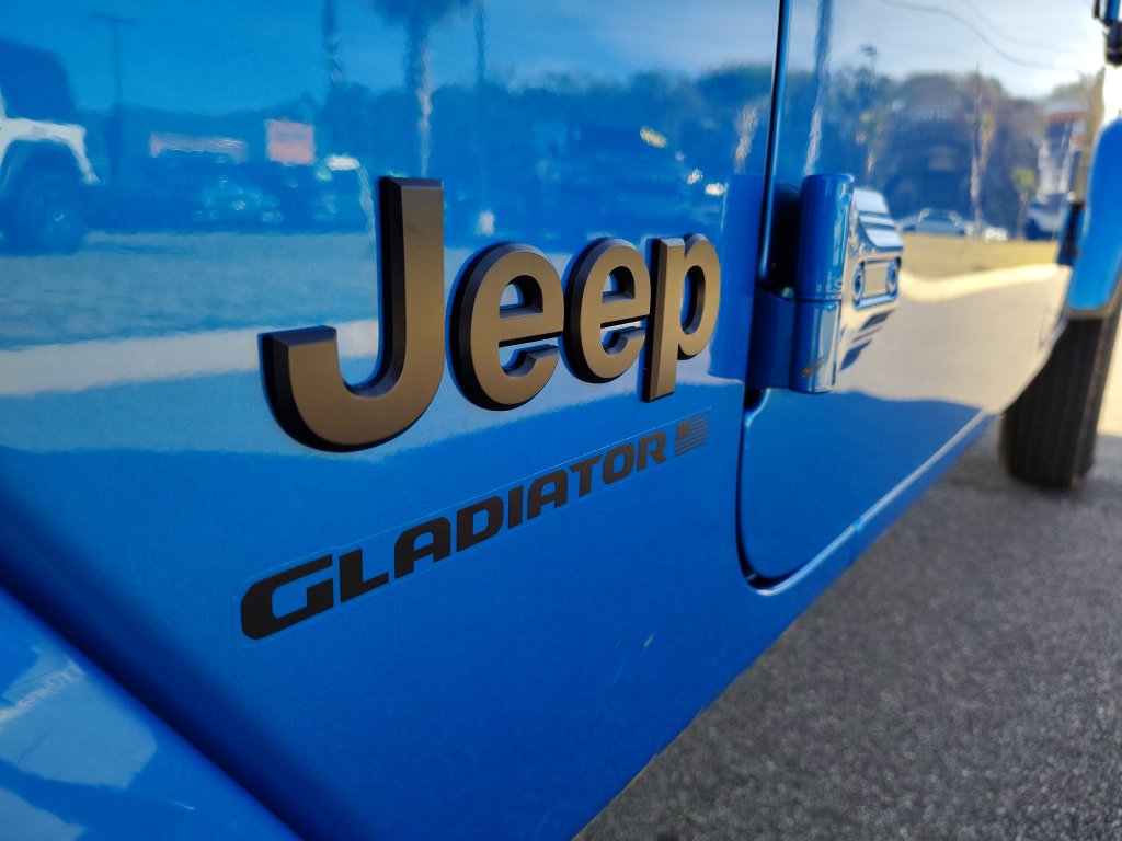 New 2026 Jeep Gladiator Sport AWD/4WD image 6