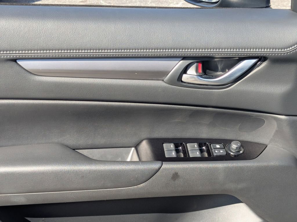 Used 2025 MAZDA CX-5 AWD 2.5 S w/ Select Package image 14