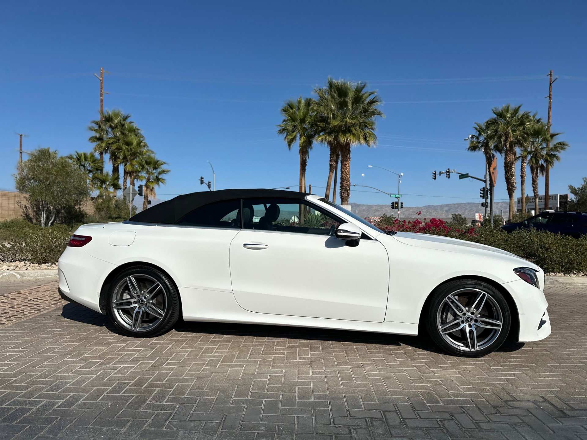 Used 2020 Mercedes-Benz E 450 Cabriolet image 8