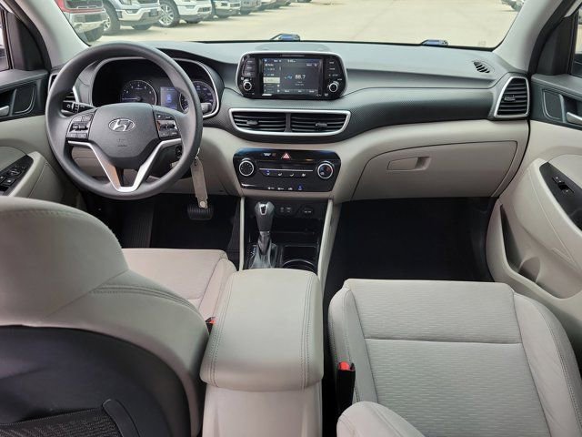 Used 2020 Hyundai Tucson SE image 16