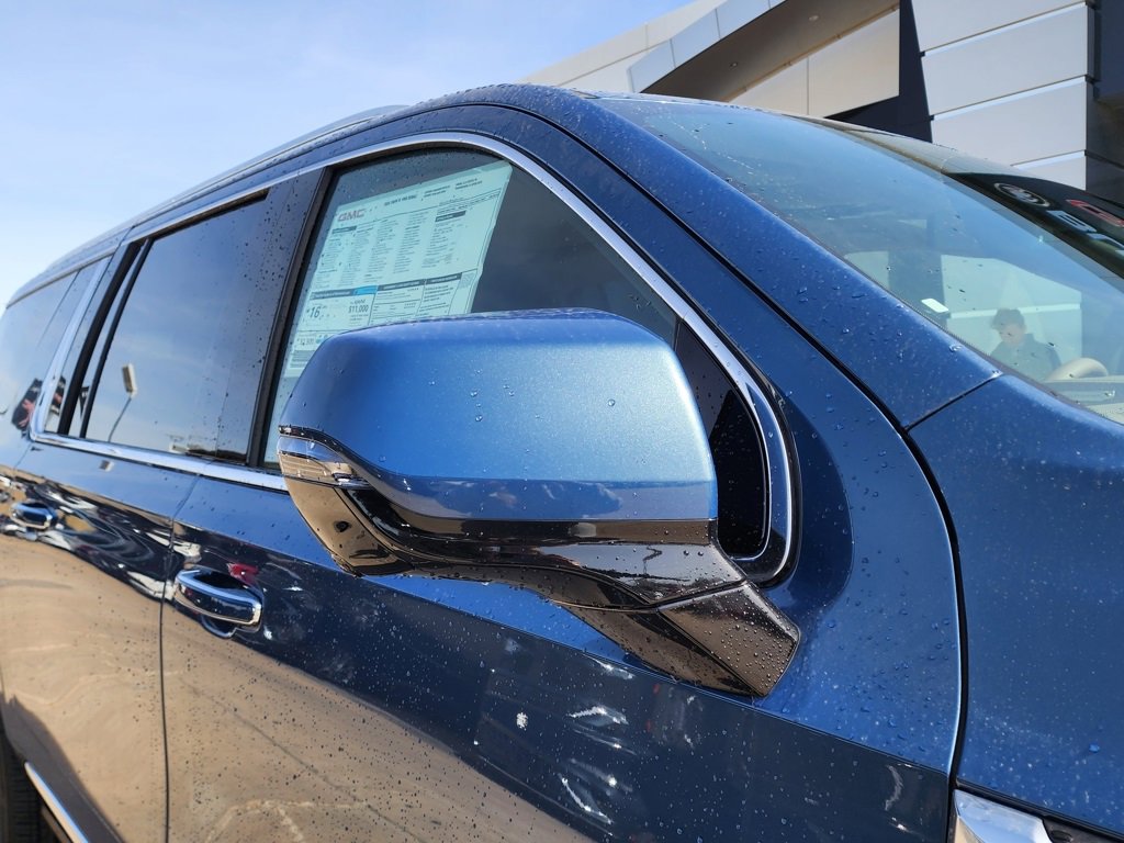 New 2026 GMC Yukon XL Denali w/ Sun & Power Step Package image 10