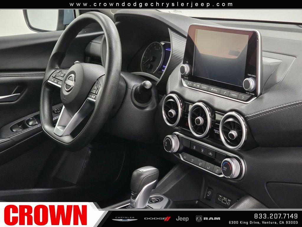 Used 2025 Nissan Sentra SV image 12